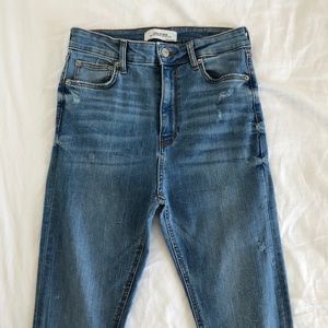 Zara Ripped Knee Skinny Jeans